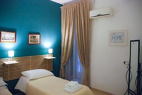 La Locanda dell'Arte-Piazza Dante