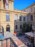 La Locanda dell'Arte-Piazza Dante