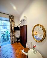 La Locanda dell'Arte-Piazza Dante