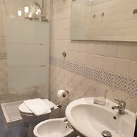 La Locanda dell'Arte-Piazza Dante