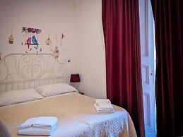 La Locanda dell'Arte-Piazza Dante