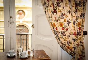 La Locanda dell'Arte-Piazza Dante