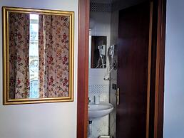 La Locanda dell'Arte-Piazza Dante