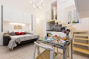 Navona Open Space Aparthotel