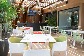 Seen Hotel Abidjan Plateau