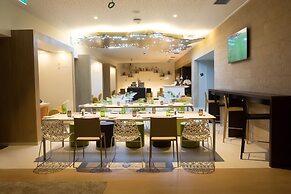 Seen Hotel Abidjan Plateau