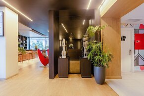 Seen Hotel Abidjan Plateau