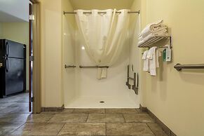 Cobblestone Inn & Suites - Barron