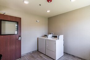 Cobblestone Inn & Suites - Barron