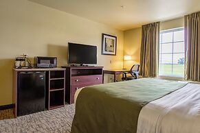 Cobblestone Hotel & Suites - Orrville