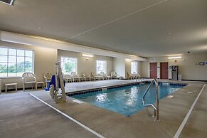 Cobblestone Hotel & Suites - Orrville