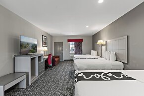 Paris Inn & Suites
