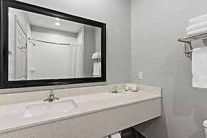 Paris Inn & Suites