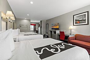 Paris Inn & Suites
