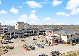 Paris Inn & Suites