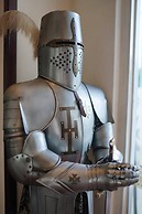 Empire Pacific Castle