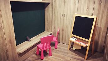 Empire Pacific Castle