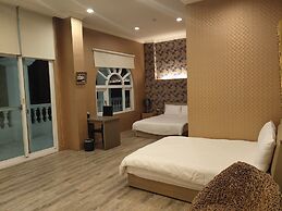 Empire Pacific Castle