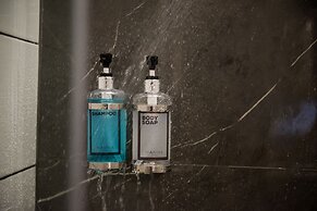 Sugar Marina Hotel - Cliffhanger - Aonang