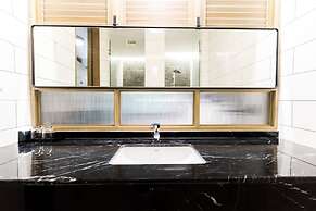 Sugar Marina Hotel - Cliffhanger - Aonang