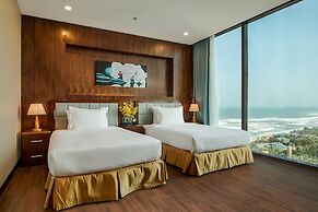 Yarra Ocean Suites Danang