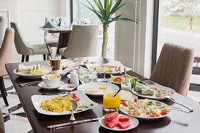 Adaline Hotel & Suite