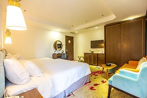 Adaline Hotel & Suite