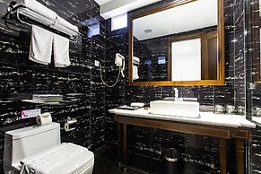 Adaline Hotel & Suite