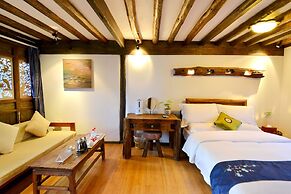 Lijiang Shuhe Youyiju Private Club