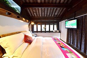 Lijiang Shuhe Youyiju Private Club