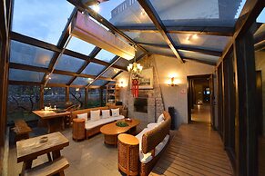 Lijiang Shuhe Youyiju Private Club