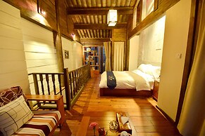 Lijiang Shuhe Youyiju Private Club