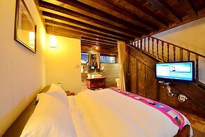 Lijiang Shuhe Youyiju Private Club