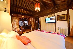 Lijiang Shuhe Youyiju Private Club