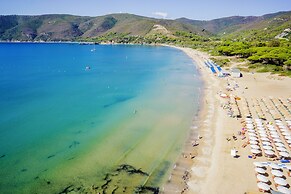 Uappala Club & Resort Lacona