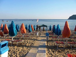 Uappala Club & Resort Lacona