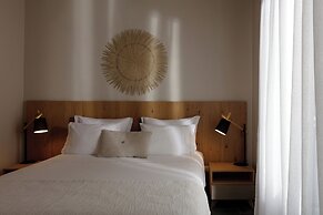 Sifnos House - Rooms & Spa