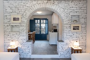 Sifnos House - Rooms & Spa