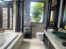 Bhundhari Residence Koh Samui