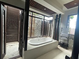 Bhundhari Residence Koh Samui
