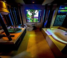 Bhundhari Residence Koh Samui