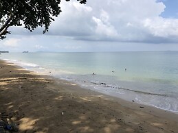 Koh Jum Ocean Beach Resort