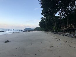 Koh Jum Ocean Beach Resort