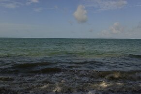 Koh Jum Ocean Beach Resort