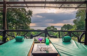 Koh Jum Ocean Beach Resort