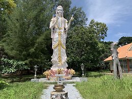 Koh Jum Ocean Beach Resort