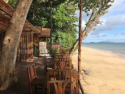 Koh Jum Ocean Beach Resort