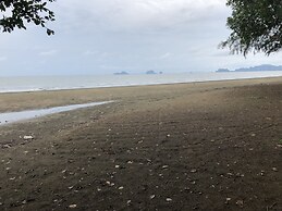 Koh Jum Ocean Beach Resort