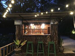 Koh Jum Ocean Beach Resort