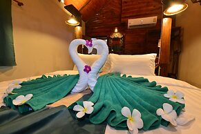 Koh Jum Ocean Beach Resort